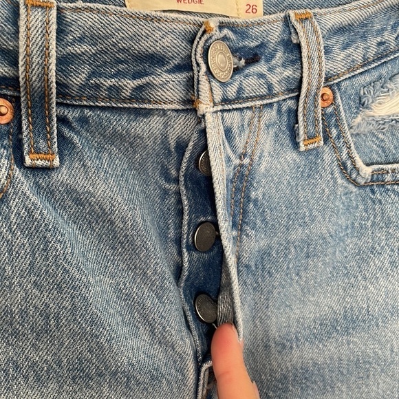 Levi’s Wedgie Icon Fit Jeans Authentically Yours Size 26 - Picture 6 of 7